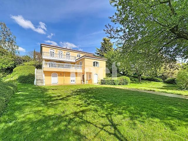 Villa individuelle dans un cadre idyllique