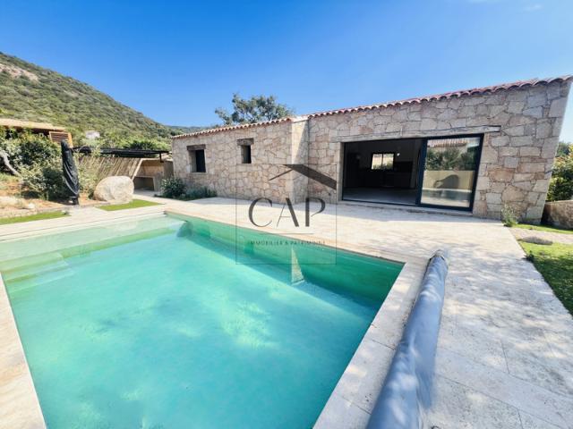 Villa individuelle en pierres type bergerie avec piscine Lec