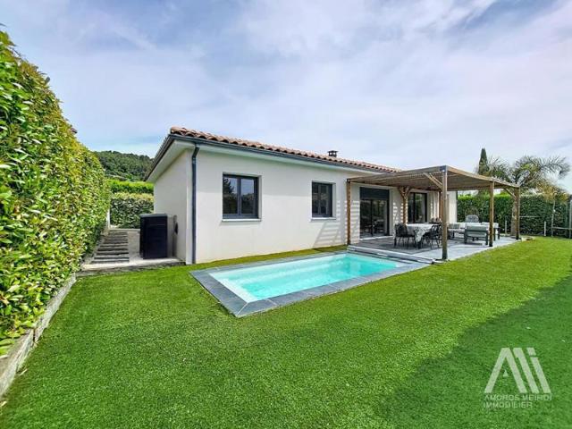 Villa individuelle T6 à Carnoules