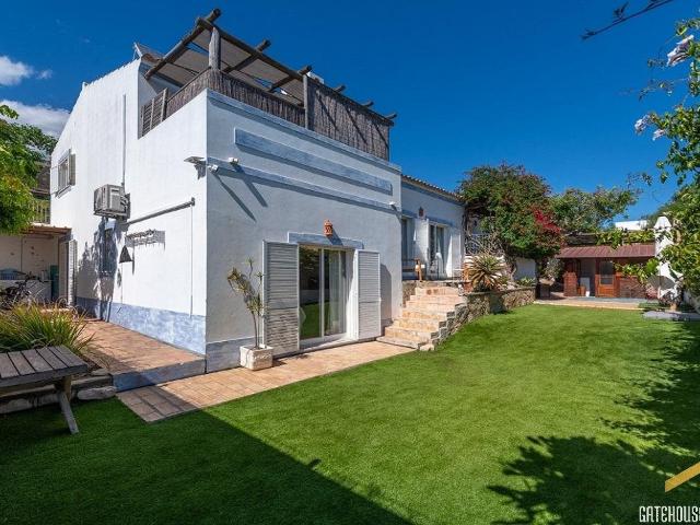Villa isolada com vista mar em Moncarapacho, Algarve Leste. 162m² Moncarapacho e Fuseta