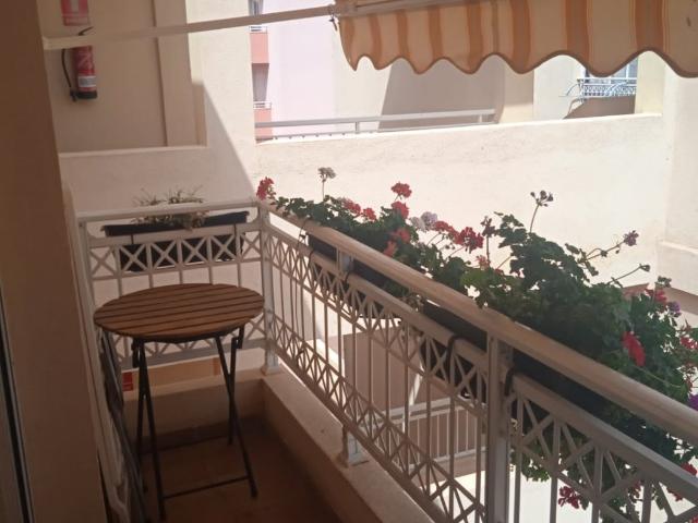 Villa Isabel: piso 2 habitaciones, balcon, atico, garaje, trastero