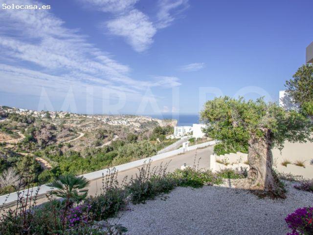 VILLA IRIS Tu nueva villa junto al Mediterráneo