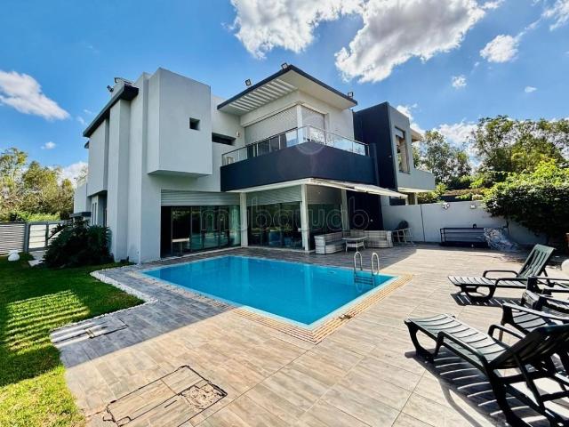Villa jumelée à vendre à Prestigia