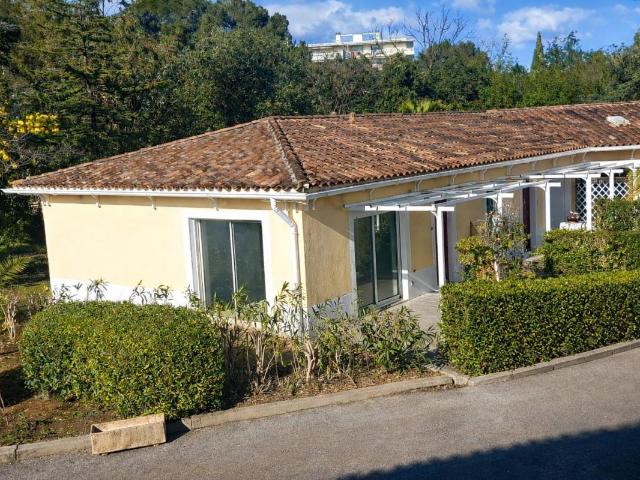 VILLA JUMELEE SAINT RAPHAEL
