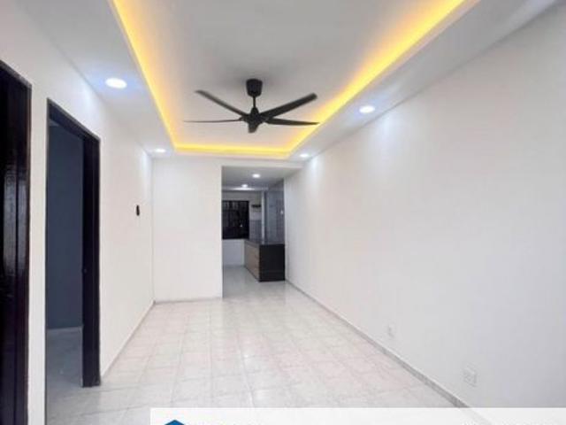 Villa Krystal, Bandar Selesa Jaya