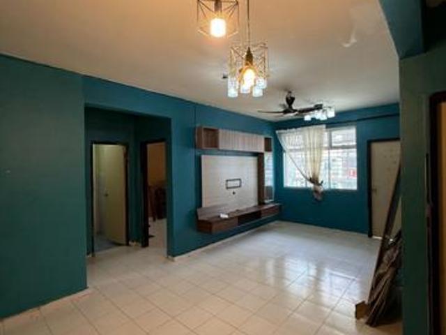 Villa Krystal Level 15 Block C for SALE