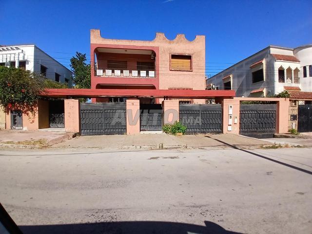 Villa la ville haute à vendre