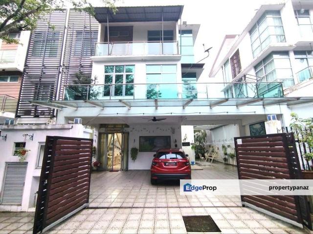 Villa Laman Cahaya