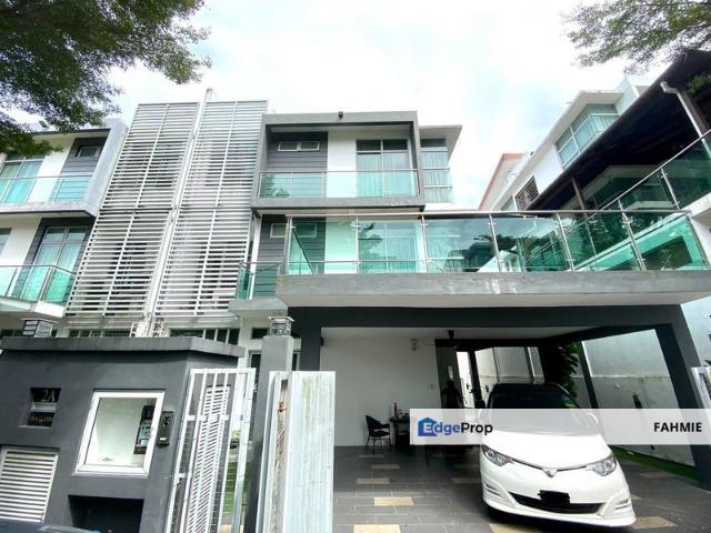 Villa Laman Cahaya