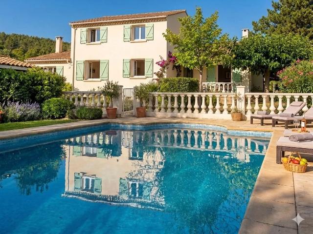 Villa languedocienne en parfait état en 5 chambres et bureau