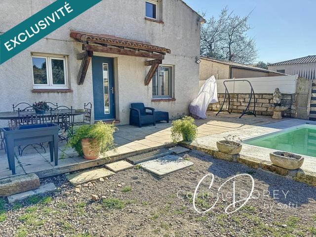 Villa Lumineuse sur Terrain clos avec Piscine