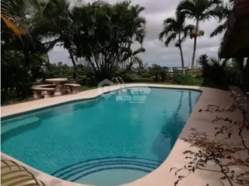 Villa lucre / las palmeras / 706m / piscina / dos niveles