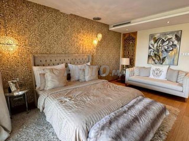 Villa luxueuse meublée front golf