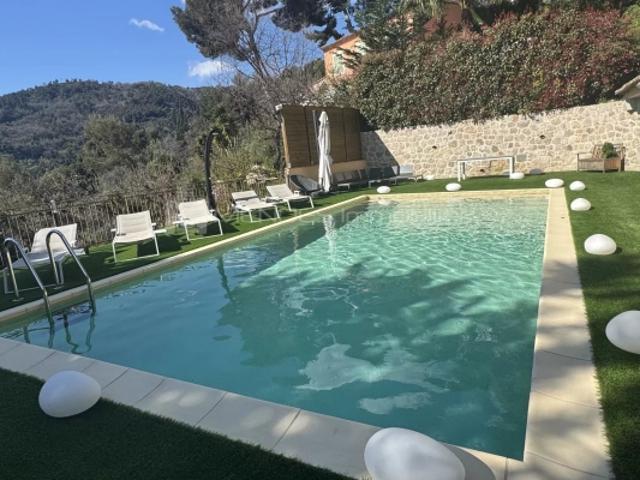 VILLA LUXE PISCINE HAUT DE MENTON