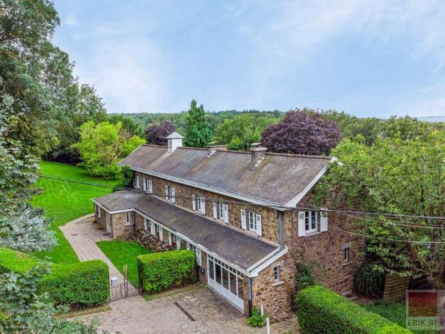 Villa Manoir à vendre pour 750000 euro avec 7 chambres à coucher