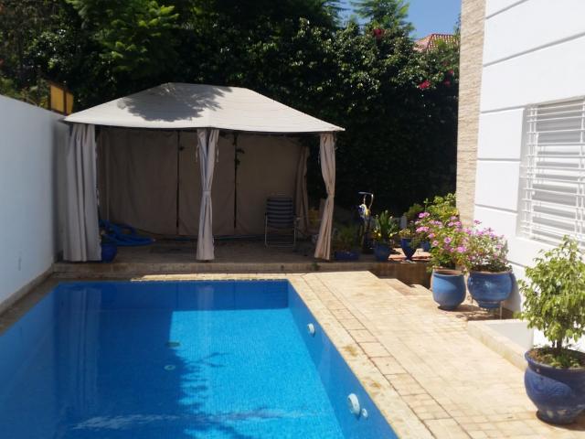 Villa Maison en location à Rabat