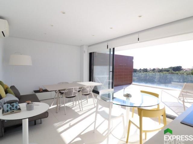 Villa Martín, Orihuela, El Baix Segura / La Vega Baja Del Segura, Alacant / Alicante, Wspólnota Walencka, 03189, Hiszpania, 80 m2