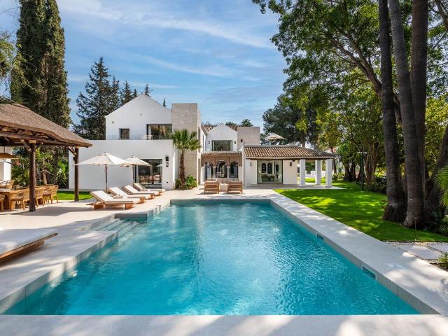 Villa, Marbella 1257m² Nueva Andalucia