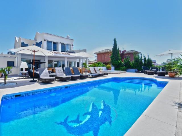 Villa Marbella Malaga 103320960