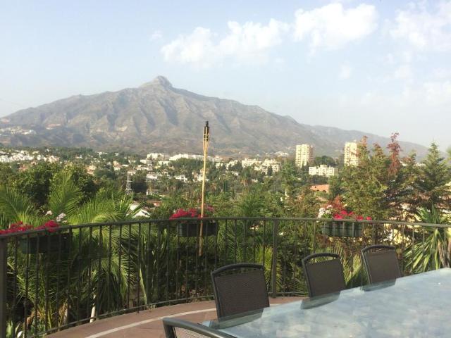 Villa Marbella Malaga 103320979