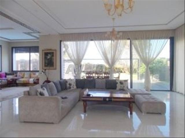 Villa meublée à louer à Bahia Golf Beach Mansouria