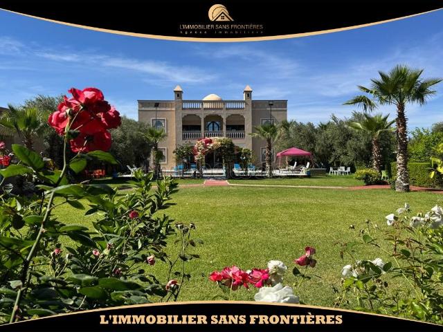 Villa meublée à louer à Chwiter, 520 m², Marrakech