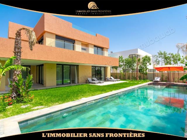 Villa meublée à louer au Golf Noria avec piscine privée