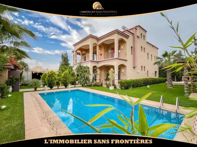 Villa meublée à Route d’Amizmiz km 17, Piscine privée Hammam beldi, Marrakech: à vendre