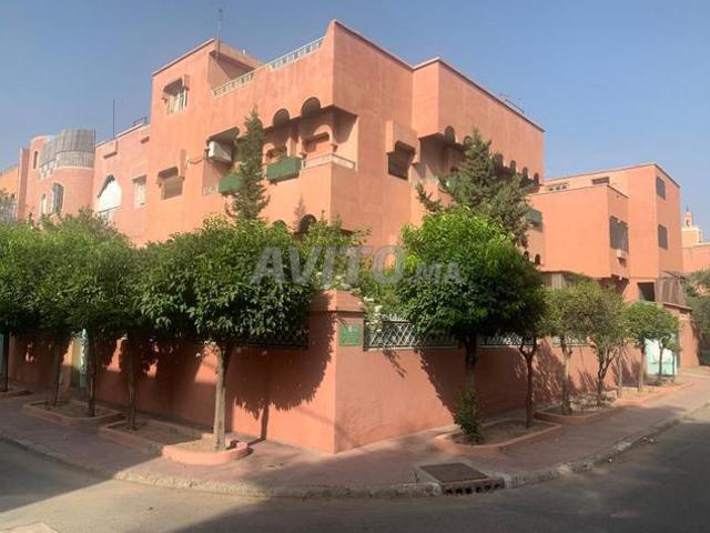 Villa meublée à vendre à Sidi Abbad Marrakech