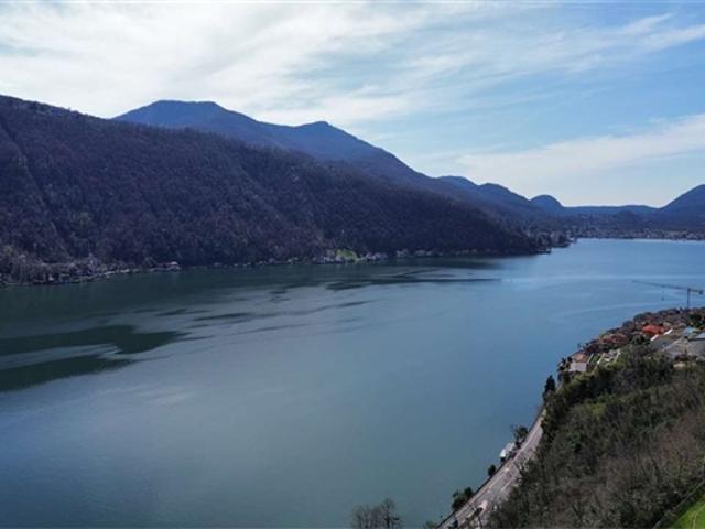Villa mit herrlichem Seeblick in Vico Morcote