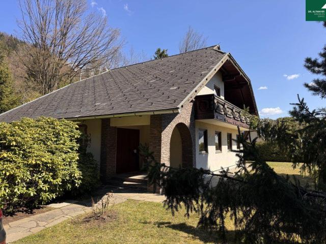 Villa mit Seeblick am Ossiacher See