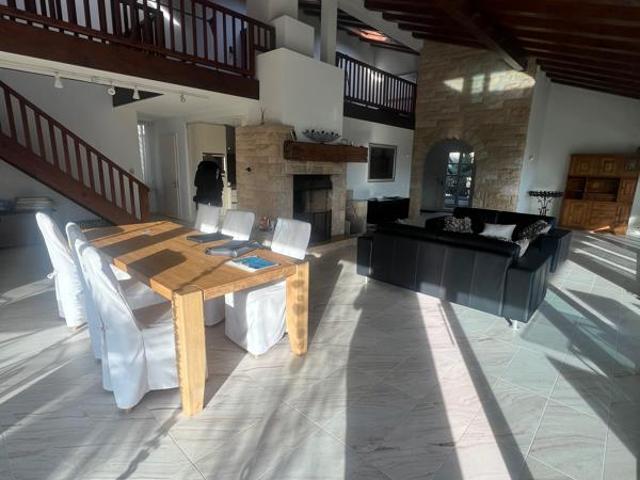 Villa mit seeblick in Agno
