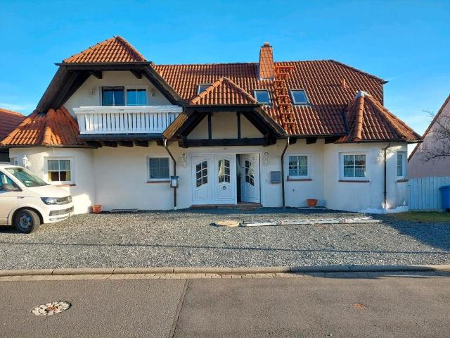Villa mit Privat Wohnung, 2Ferienwohnungen, PV Anlage, Sauna, Bar