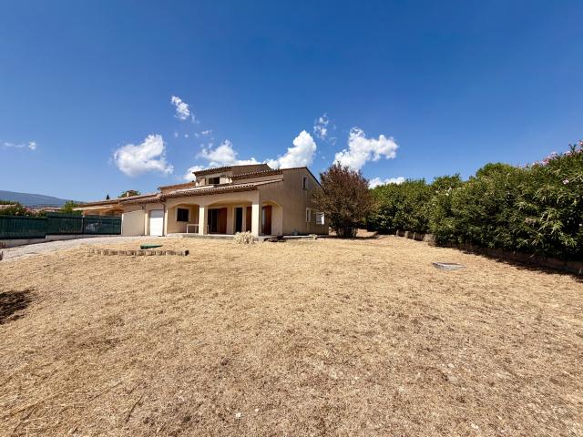 VILLA MITOYENNE D'UN COTE AVEC APPARTEMENT INDEPENDANT