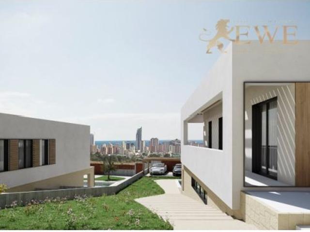 Villa moderna con vistas panorámicas al mar en Balcón de Finestrat