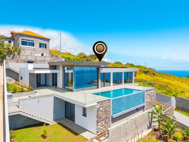 Villa Moderna de Luxo com Vista Mar – Calheta 382m² Estreito Da Calheta