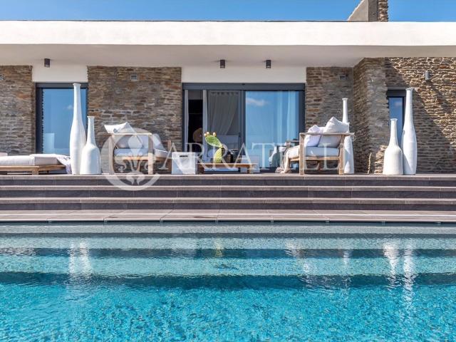 Villa Moderna di Lusso a Stintino con Vista Mozzafiato sulla. 207m² Stintino