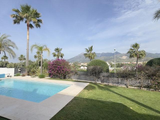 Villa moderna elegante en Río Real, Marbella 195m² Monteros Rio Real