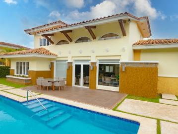 Villa Moderna en Cocolí, Panamá
