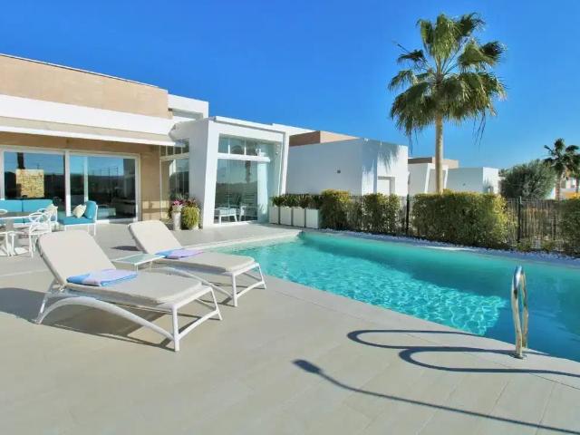 Villa moderna en La Finca Golf Resort, Algorfa 132m² Algorfa