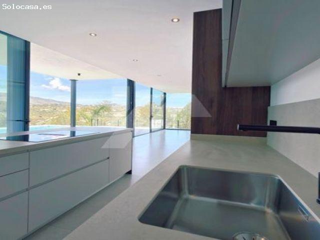 Villa moderna en venta en Calpe, Costa Blanca. SISK T539