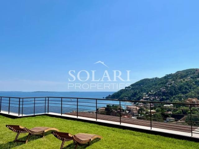 Villa moderne neuve avec vue mer panoramique et piscine