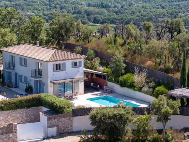 villa moderne avec vue imprenable 180m² Cogolin