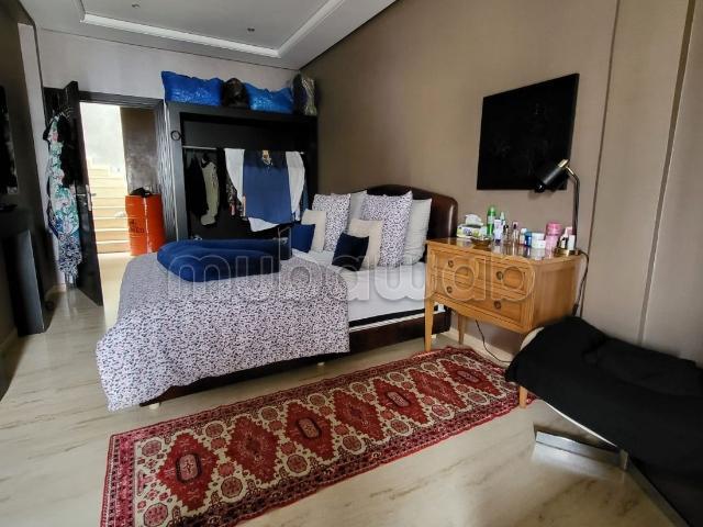 Villa moderne de luxe avec piscine à Najah Agadir