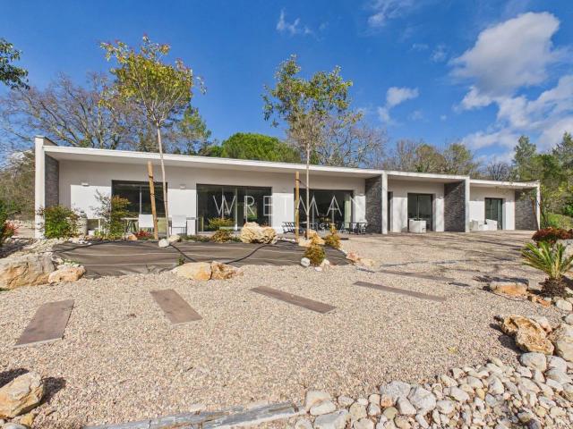 Villa Moderne De Plain Pied Fayence 203m² Fayence