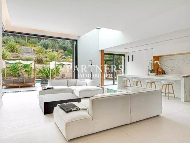 Villa moderne de 350 m² à 20min d'Aix