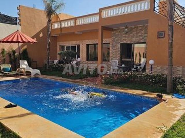 Villa Modernisée avec Piscine & Vue Atlas – 500 m²
