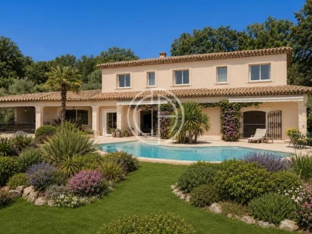 VILLA MOUGINS Secteur Prestigieux