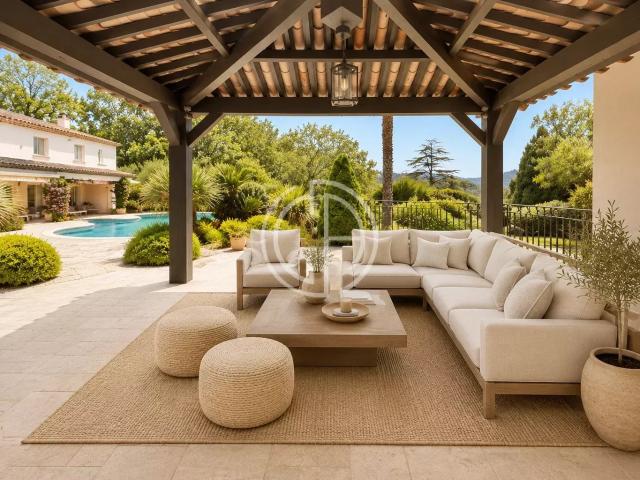 VILLA MOUGINS Secteur Prestigieux