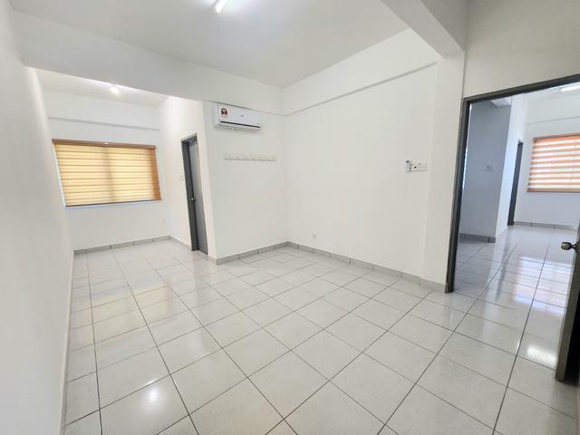 Villa Mutiara Menggatal